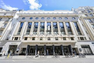 Vente Appartement PARIS 8 - FAUBOURG SAINT HONORE / HOCHE - DUPLEX - 2 CHAMBRES Paris 8