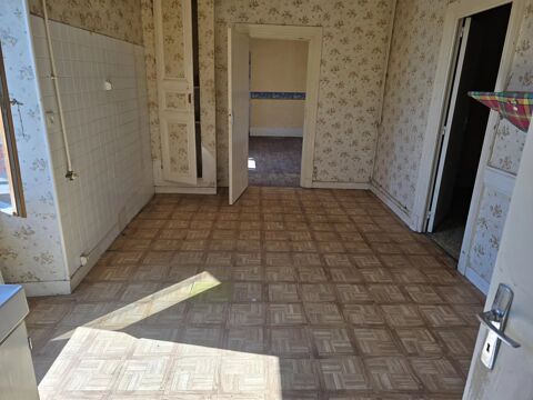   Appartement T3 avec terrasse, terrain et dépendanc e Appartement - 3 pièce(s) - 81 m²