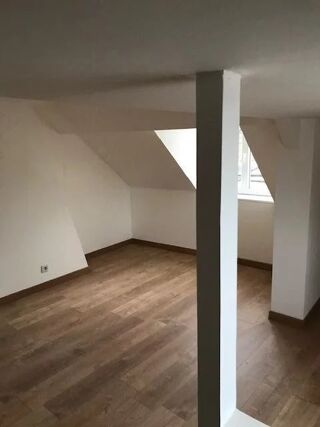  Appartement à louer 3 pièces 69 m²