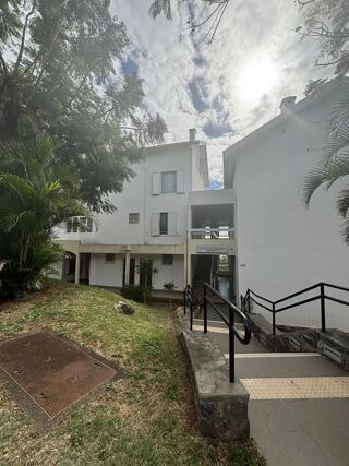  Appartement à louer 2 pièces 53 m²