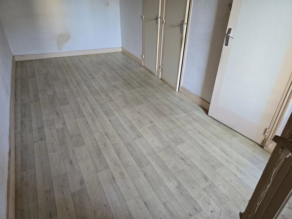 DOUBLE MAISON DE BOURG AVEC PETIT EXTERIEUR