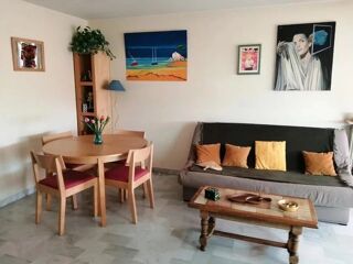  Appartement à louer 2 pièces 53 m²