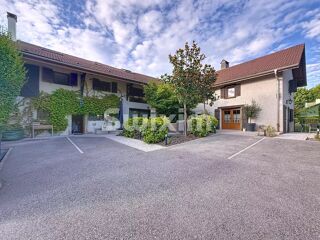  Maison � vendre 8 pi�ces 325 m�