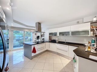  Appartement à vendre 4 pièces 153 m²
