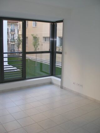  Appartement à louer 1 pièce 26 m²