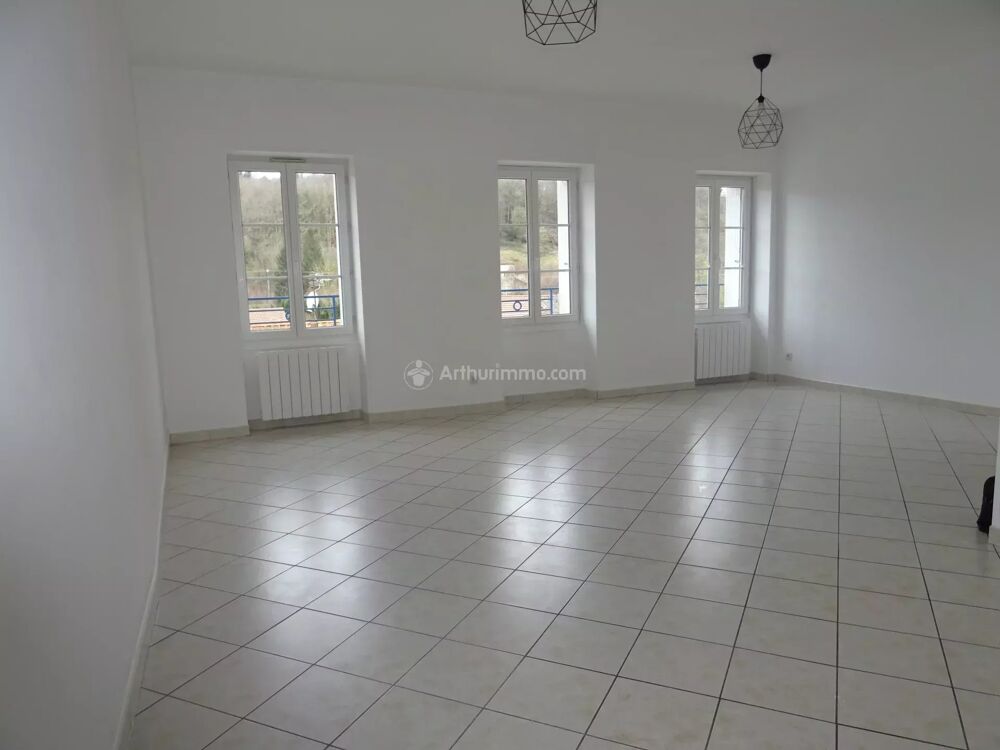 Location Appartement A louer centre Chatonnay Ch�tonnay