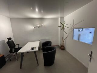  Immeuble � vendre 7 pi�ces 235 m�