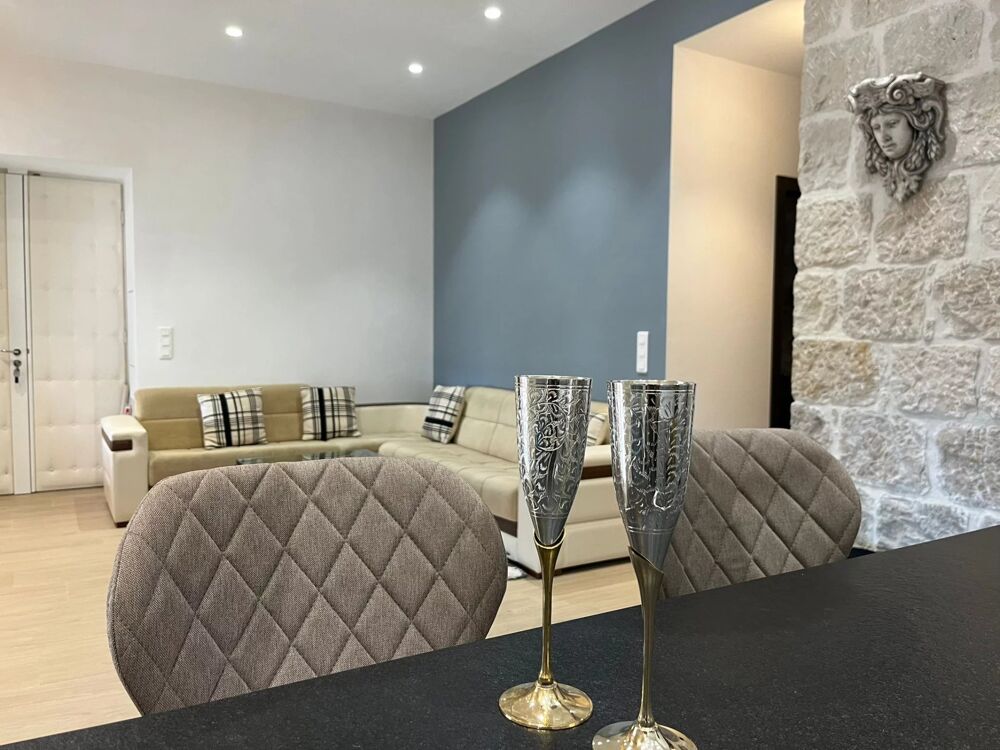 Vente Appartement Place de l'ile de beauté Nice