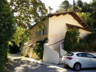  Maison � vendre 15 + pi�ces 647 m�