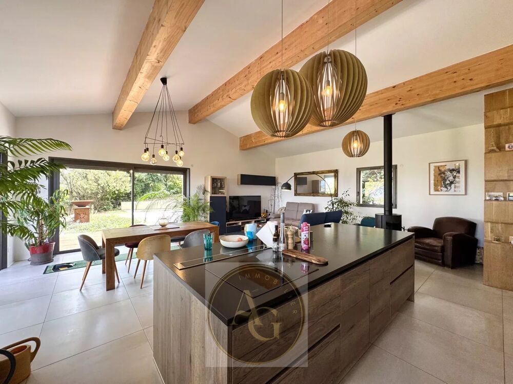 Vente Maison Villa T6 de 160m2 avec piscine et vue panoramique montagne noire Mireval-lauragais