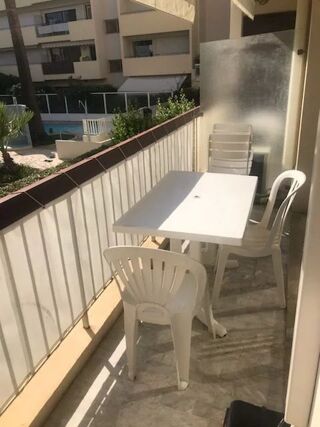  Appartement à louer 1 pièce 35 m²