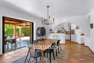  Maison � vendre 10 pi�ces 322 m�