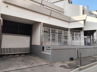  Parking / Garage � vendre 