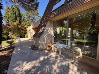  Maison � vendre 8 pi�ces 232 m�