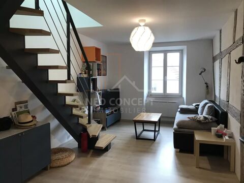   Bel appartement 4 pi�ces en duplex de 80m2 au centre ville. Appartement - 4 pi�ce(s) - 80 m�
