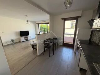  Appartement à louer 2 pièces 43 m²