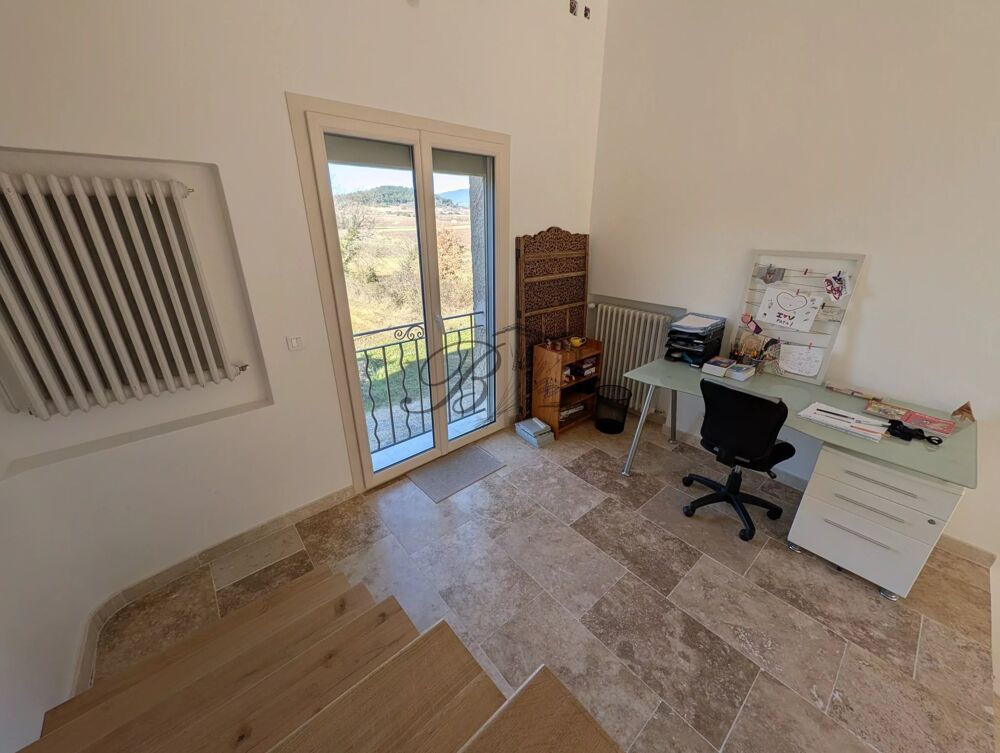 � vendre  Maison La Tour-d'Aigues (84240)