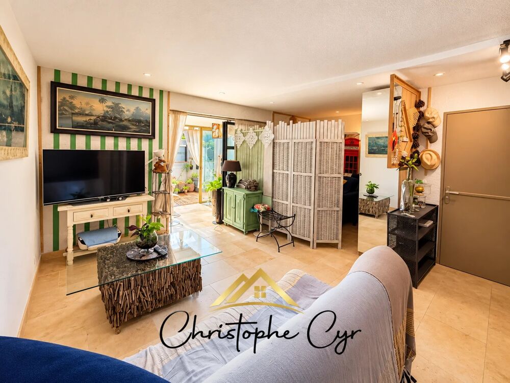 Vente Appartement APPARTEMENT AVEC TERRASSES – RÉSIDENCE AVEC PISCINE ET TENNIS – Sainte-maxime