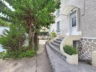  Villa � vendre 8 pi�ces 131 m�