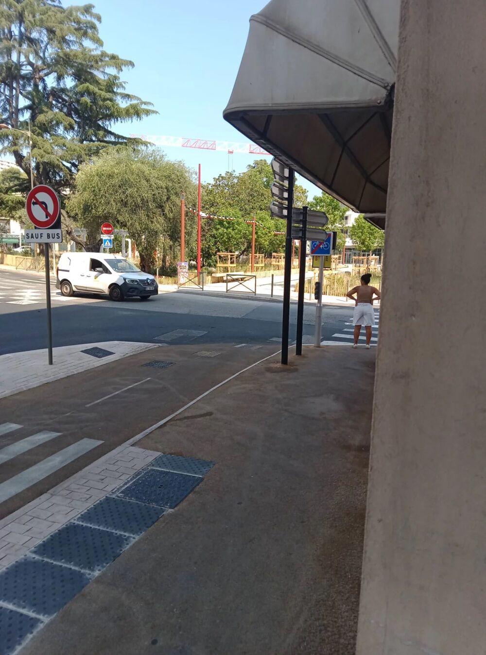 Location Appartement Charmant F1 de 30m² sur Saint Laurent du Var Saint-laurent-du-var