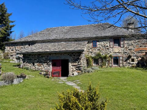   ANCIENNE FERME CHARMANTE ET AUTHENTIQUE Maison - 4 pi�ce(s) - 115 m�