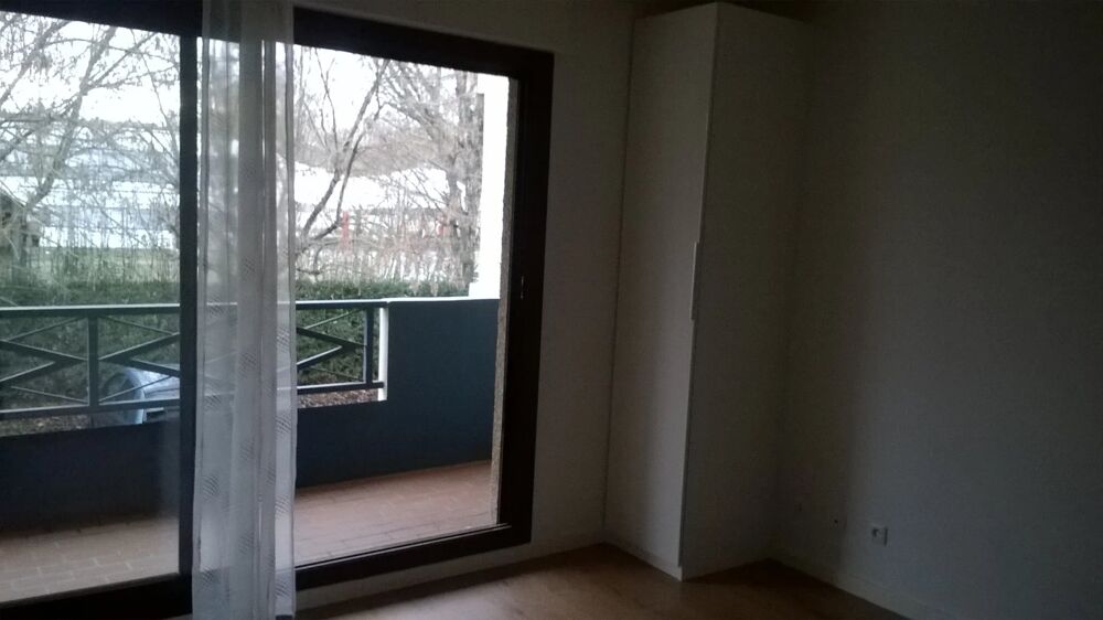 Location Appartement T1 AVEC BALCON EN RESIDENCE SECURISEE Toulouse