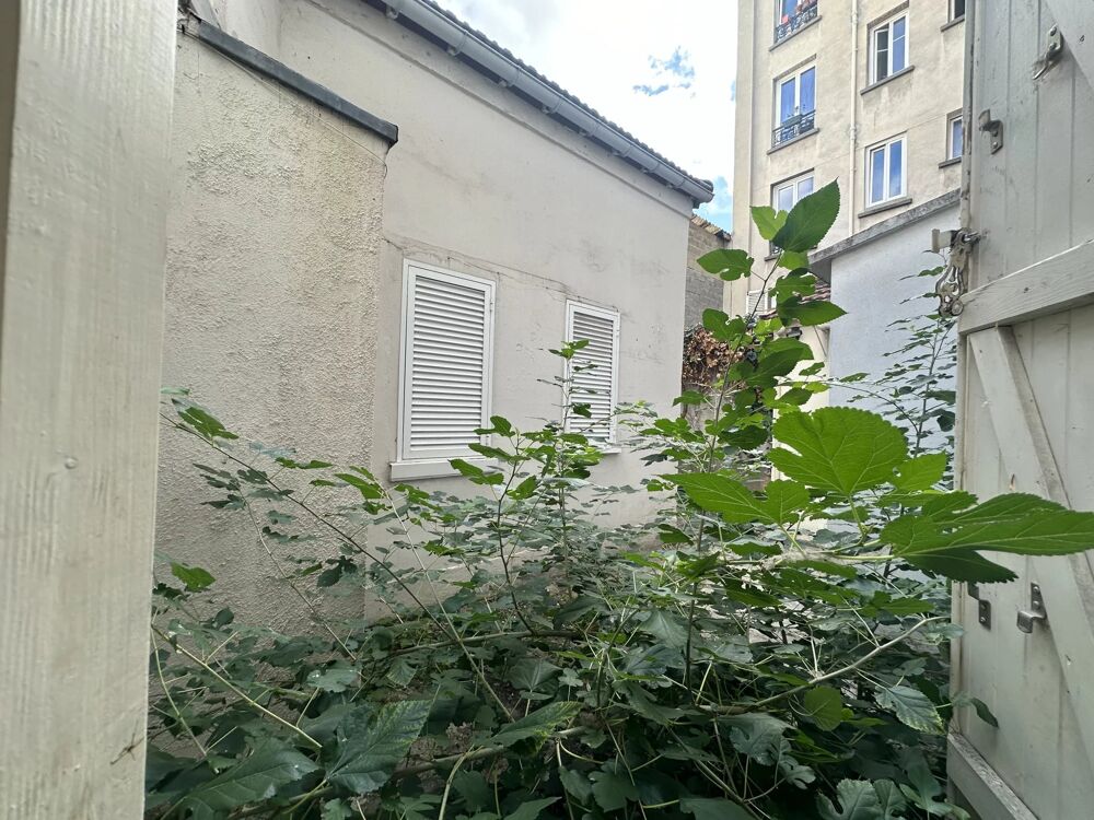 studio à rénover à la frontiere de Paris