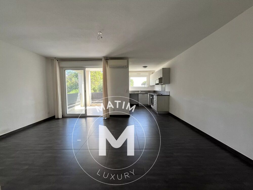 Location Appartement T3 avec terrasse à 2 min à pied de la mer Sorbo-ocagnano