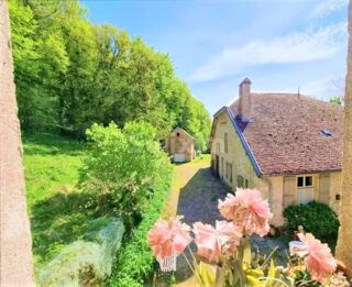  Maison  vendre 10 pices 310 m