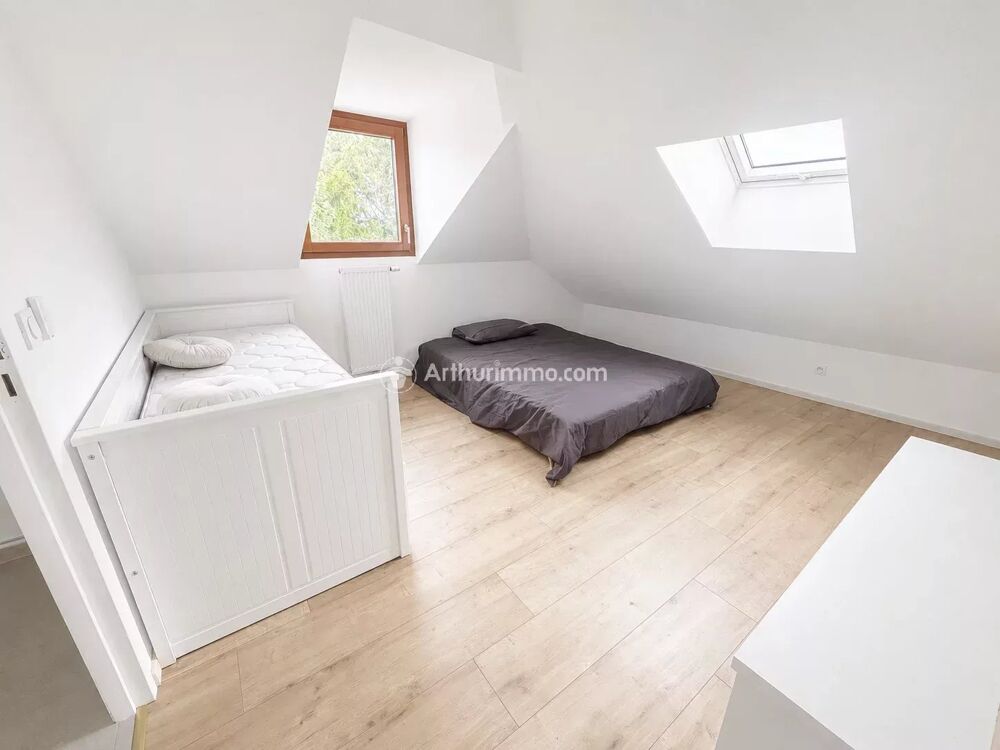 Spacious Modern Apartment in Centre-ville, Évian-les-Bains