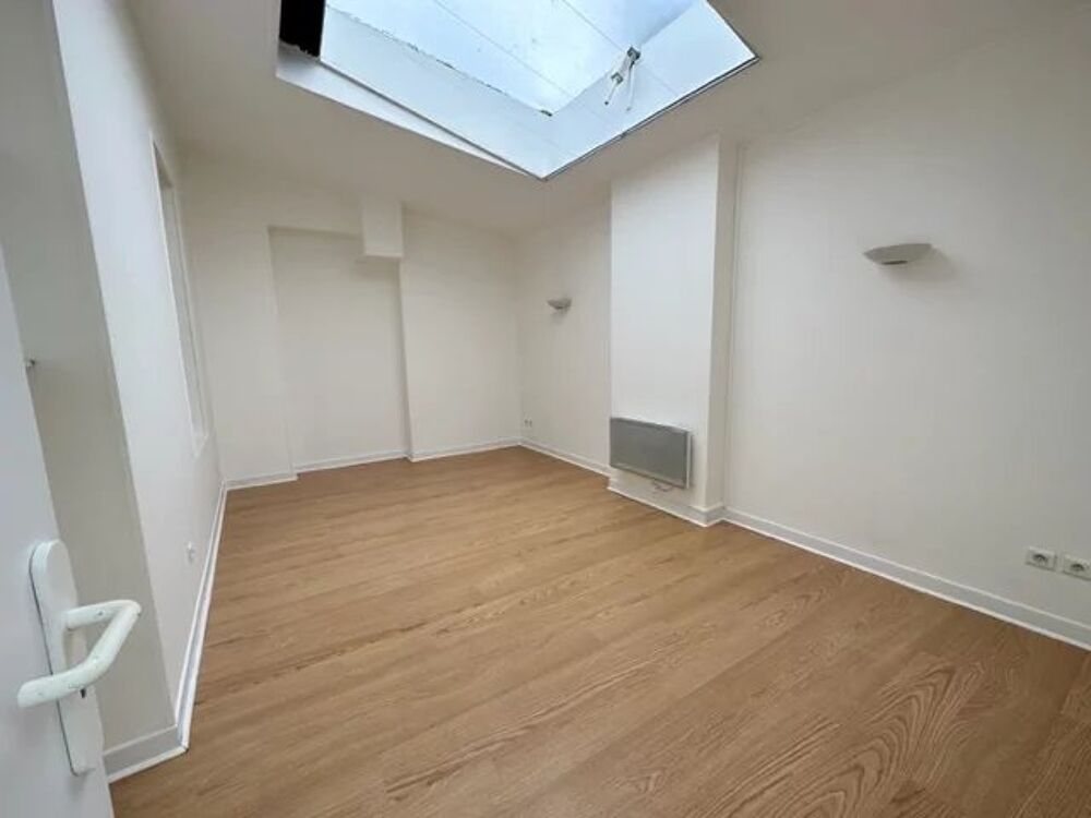 BOULOGNE SUR MER Hypercentre, Atypique appartement de 89 m² 2 c