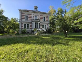  Maison à vendre 15 + pièces 365 m²