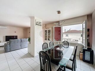  Villa � vendre 9 pi�ces 235 m�