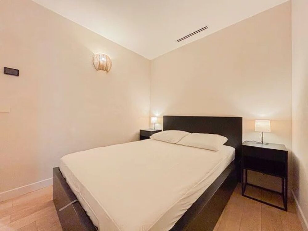 Location Appartement Deux pièces meublé, refait à neuf au vieux Nice Nice