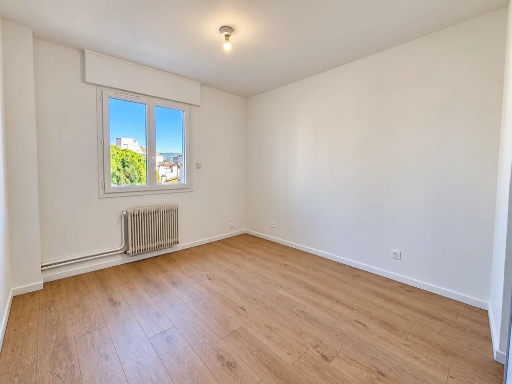 Vente Appartement Appartement T4 entièrement rénové – Centre-ville de Cavaillon Cavaillon