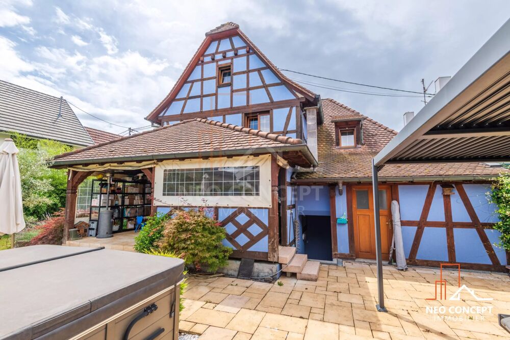 À VENDRE  MAISON DE CARACTÈRE AVEC PISCINE COUVERTE  LA WANTZE