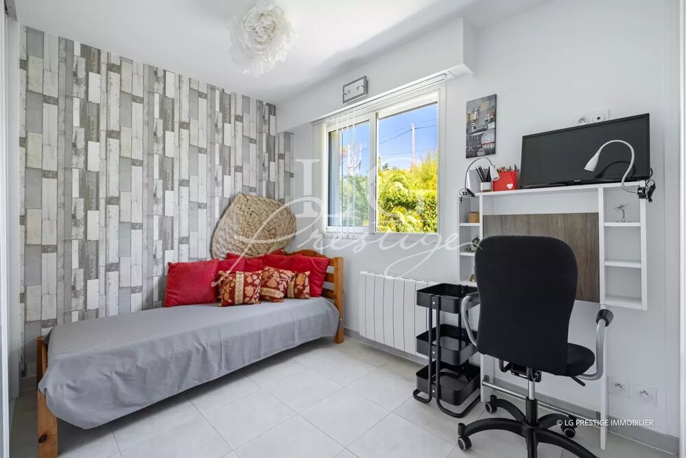 à vendre  Appartement Mandelieu-la-Napoule (06210)