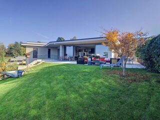  Villa � vendre 5 pi�ces 302 m�