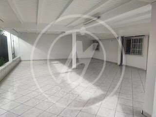  Maison  louer 4 pices 142 m