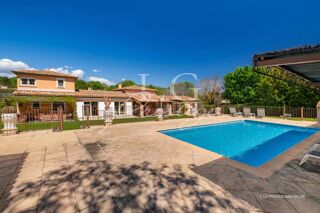  Maison � vendre 10 pi�ces 230 m�