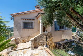  Maison à vendre 7 pièces 181 m²