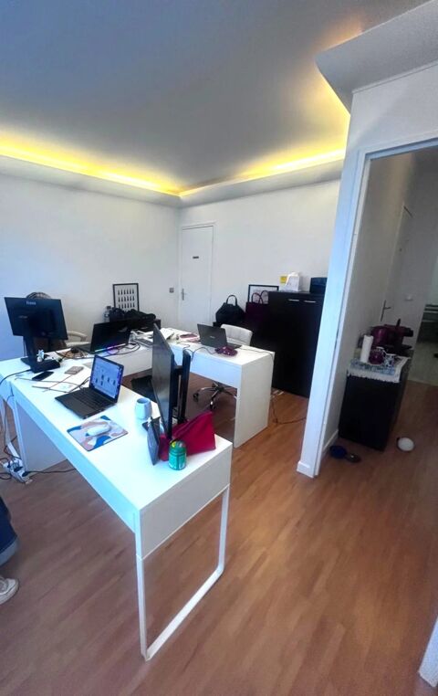   Exceptionnel, appartement 3PP parking usage  professionnel 44,43 Appartement - 3 pi�ce(s) - 44 m�