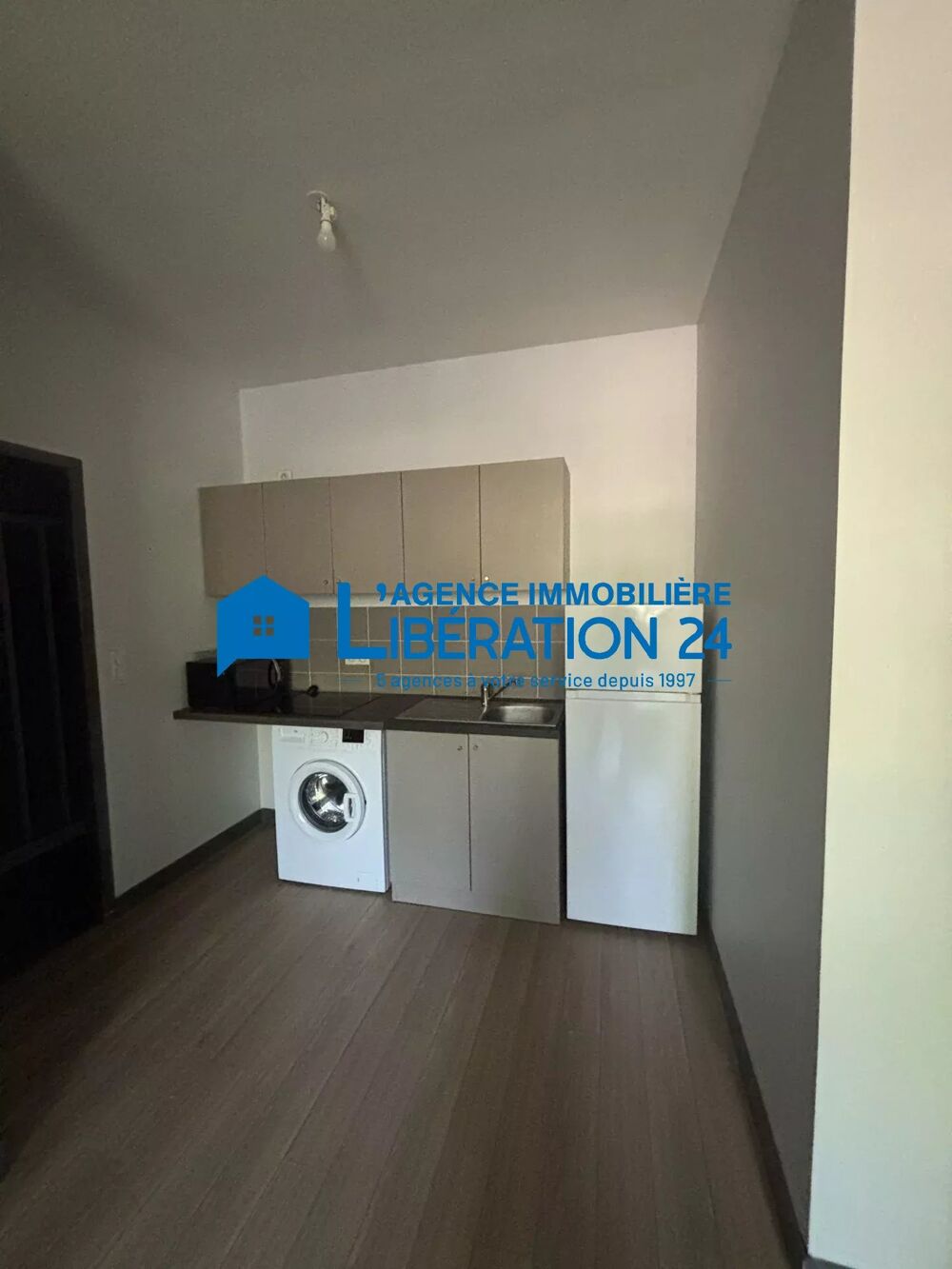 Location Appartement Charmant T1 Saint-Étienne