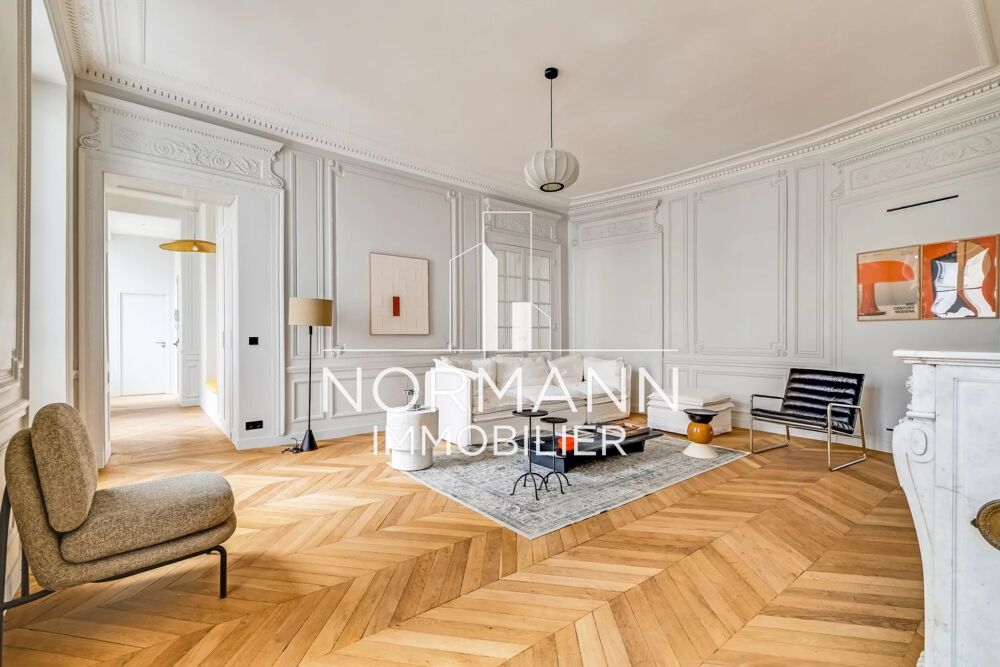 Vente Appartement PARIS 9  - THEATRE MOGADOR / PLACE D' ESTIENNE D'ORVES- 5 PIECES Paris 9