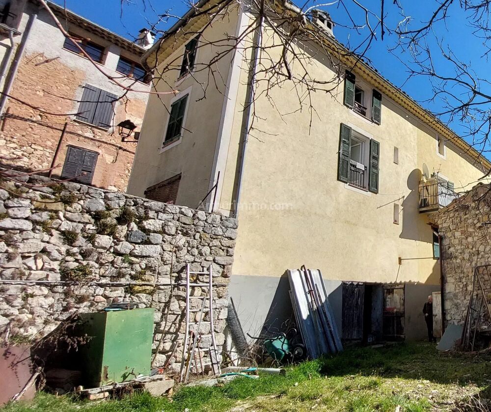 Vente Maison CORPS DE FERME AVEC DE NOMBREUSES ANNEXES La garde