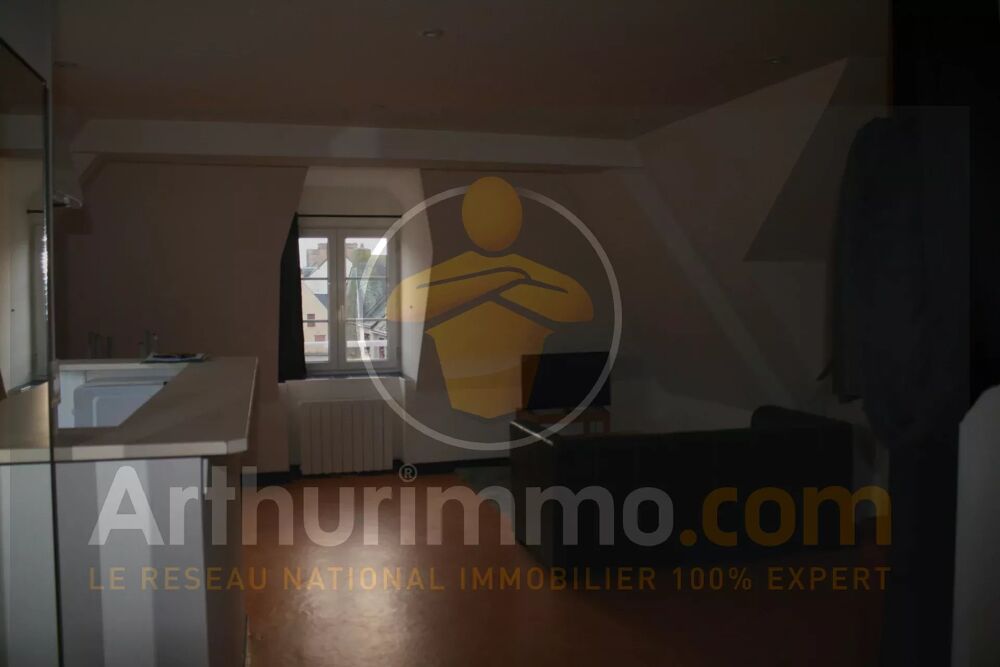 JOSSELIN CENTRE APPARTEMENT T1 BIS MEUBLÉ A LOUER