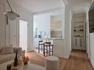 Vente Appartement Passy · Deux pièces refait à neuf, sur cour, à deux pas du Troca Paris 16ème