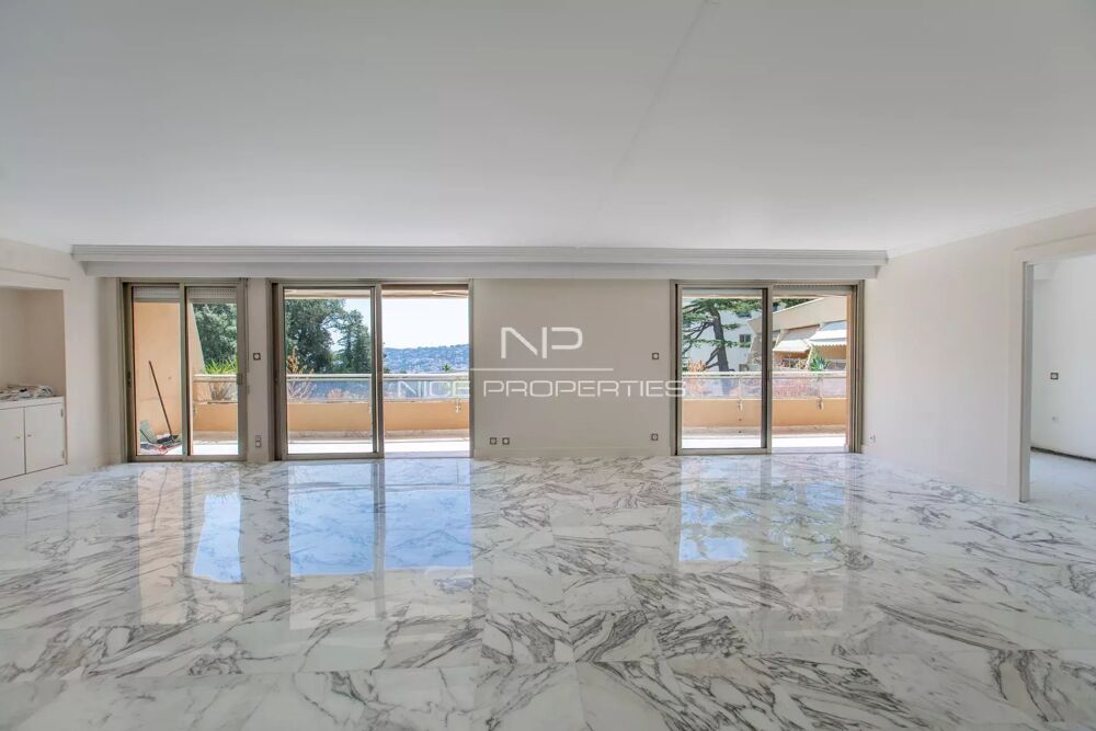 Nice Cimiez, grand 4 pièces de 153 m² avec terrasses, solarium e