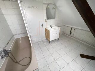  Appartement à louer 3 pièces 70 m²