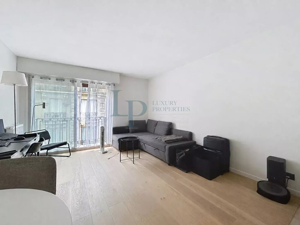 Location Appartement Studio de 26.74 m2 - Paris 8ème - rue d'Artois Paris 8